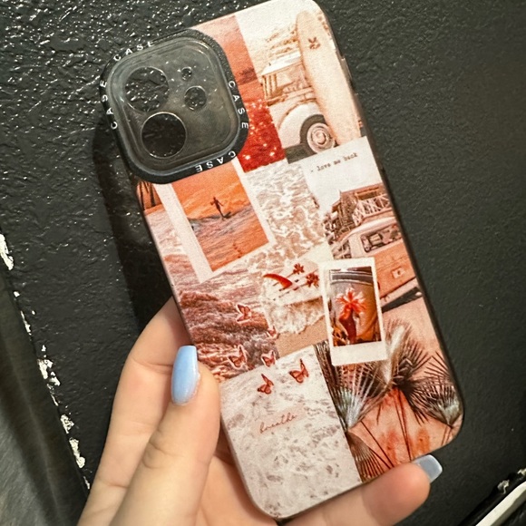 iPhone 12 cases - Picture 2 of 2